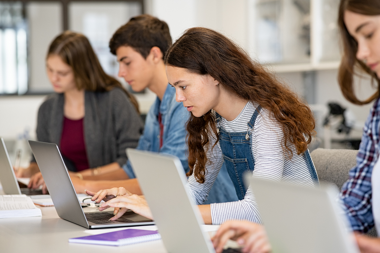 9. klasse: Dannelse i en digital verden